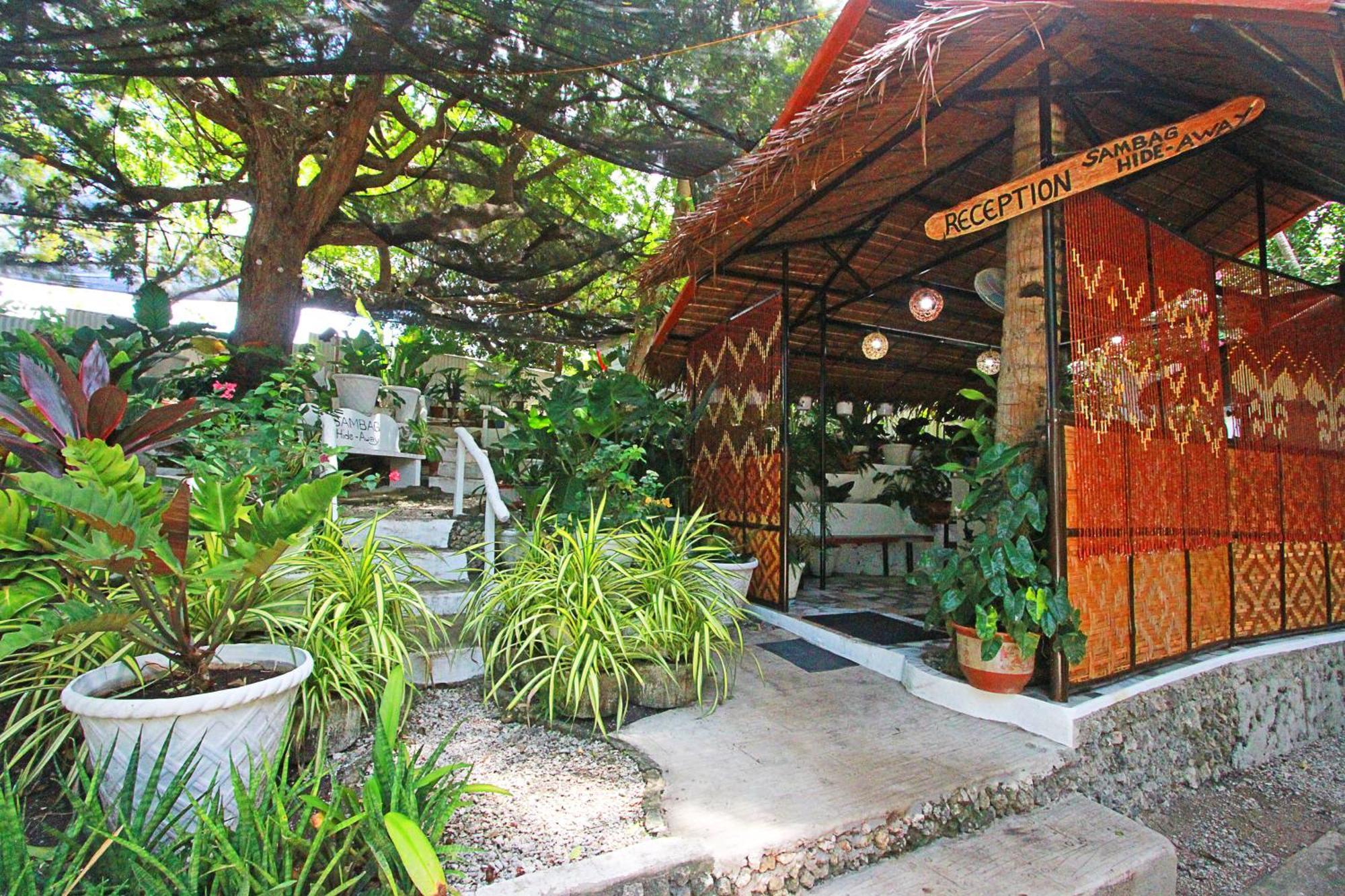 Sambag Hideaway Bungalows モアルボアル エクステリア 写真